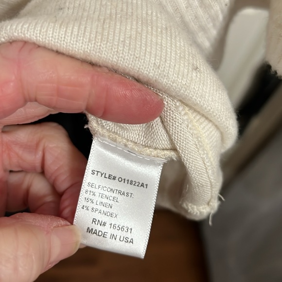 Johnny Was Calme Hooded Cozy Tee Ecru Size M NWT - Picture 7 of 11